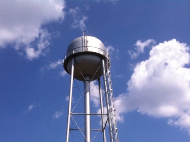 US Fruit and Tree Nut Research Station Water Tower
