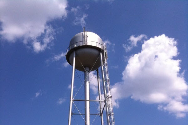 USDA Fruit and Tree Nut Research Station, Water Tower