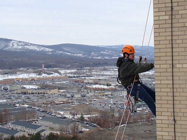 VA Medical Center Structural Facade Inspection